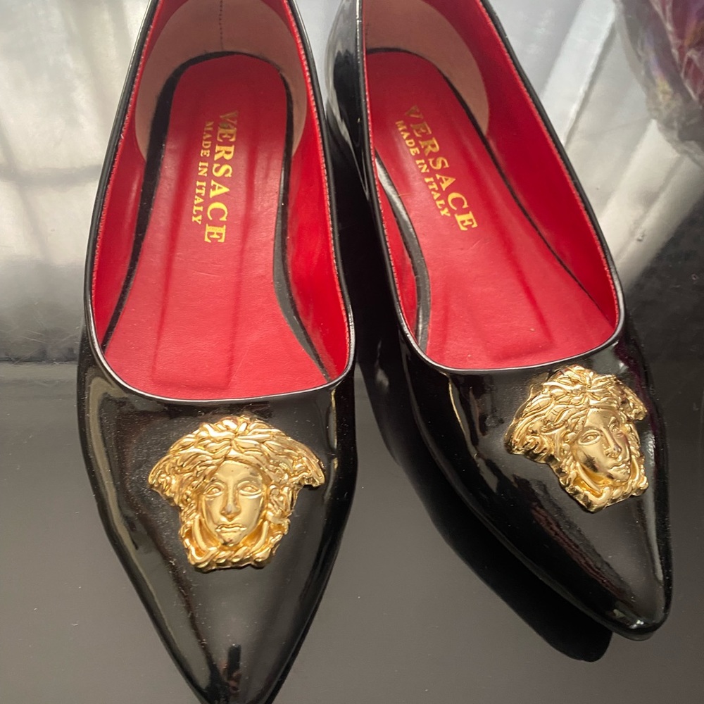 gorgeous Versace flats